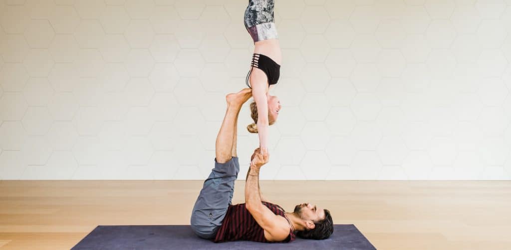 acro yoga